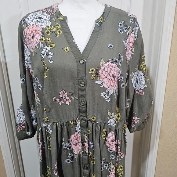 Torrid Olive Green Floral Button Front Hi-Low Babydoll Top Size 2X - Picture 2 of 7